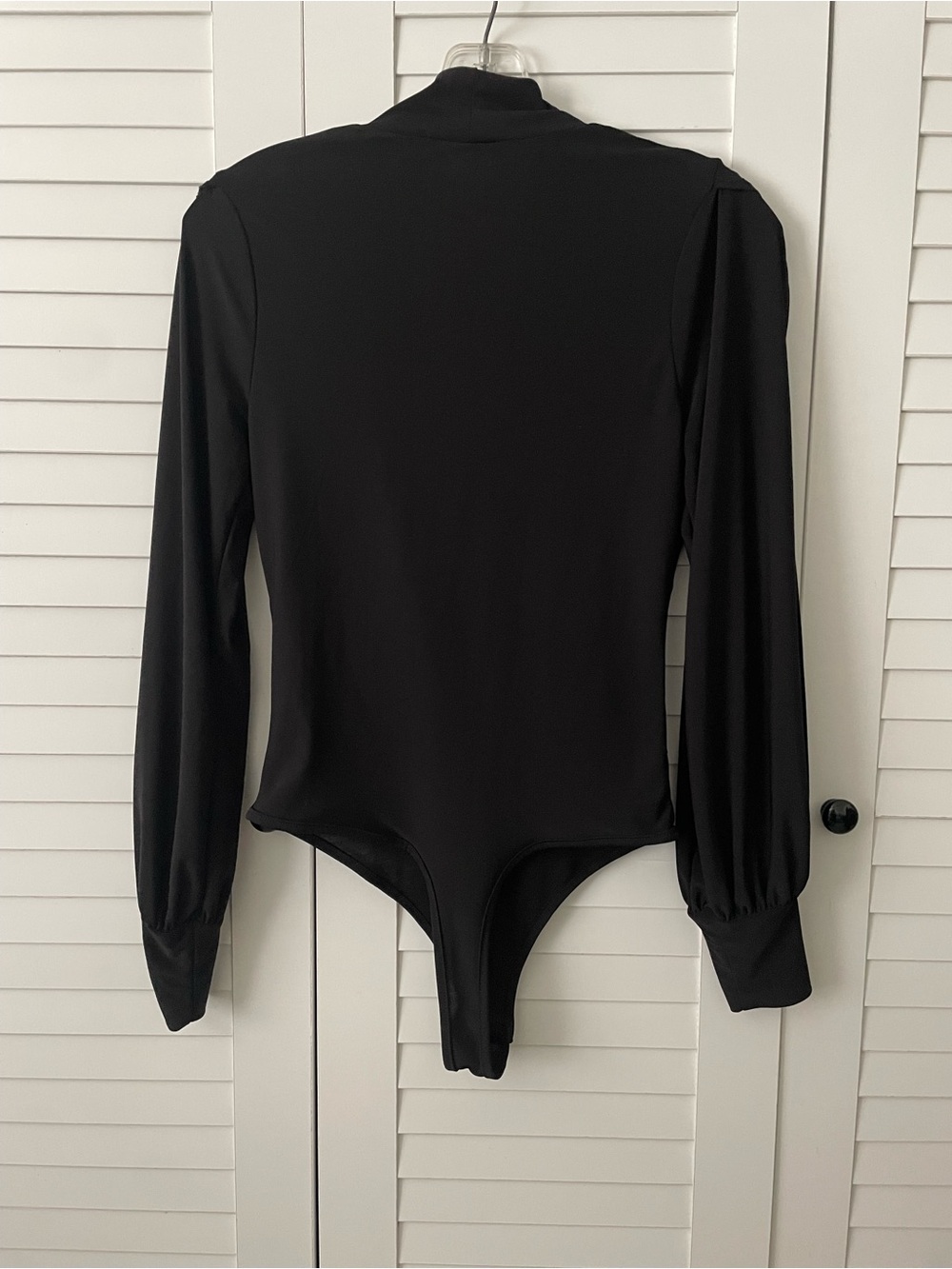 Lulu's Black V Neck Open Sleeve Bodysuit Y2K Going Out Top - Picture 4 of 5